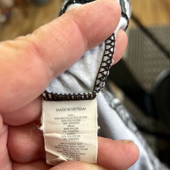 Prana size small women’s dress gray & white - Picture 4 of 4